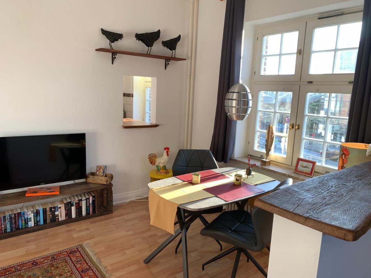 Trash De Luxe Lägenhet Schleswig Exteriör bild