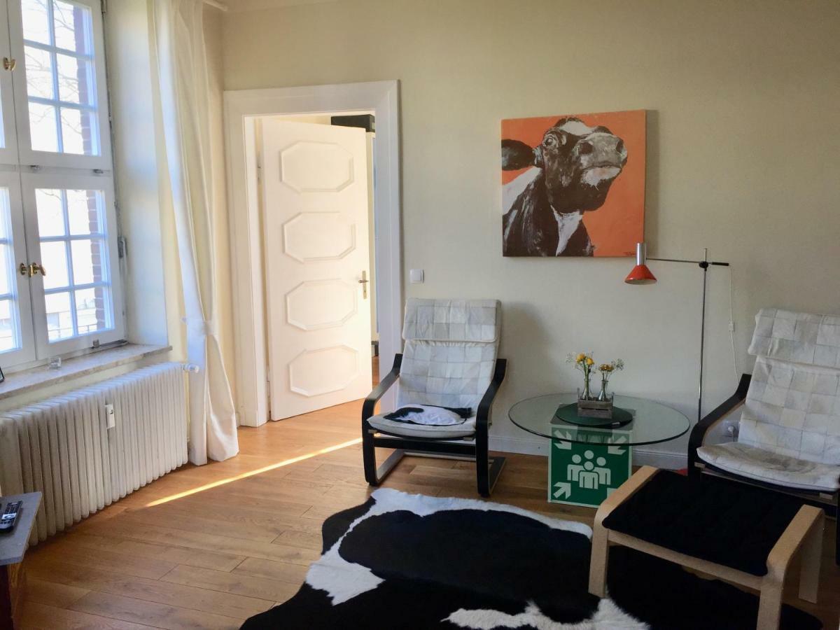 Trash De Luxe Lägenhet Schleswig Exteriör bild